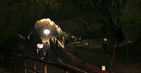 cave18